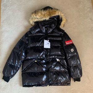 Moncler Coat black size M
